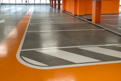 Segnaletica parcheggio stazione Ferroviaria di Napoli Color Flooring